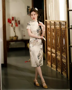 Элегантное винтажное атласное платье Cheongsam длиной до колен с воротником-стойкой 