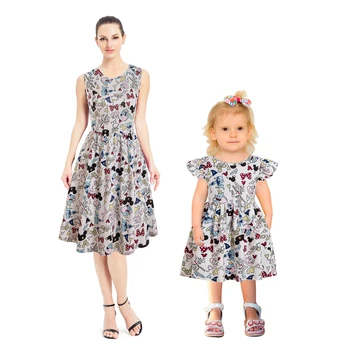 Летнее семейное платье, платье для мамы и меня, детская одежда принцессы Диснея для девочек, повседневная футболка для папы и сына, оптовые продажи