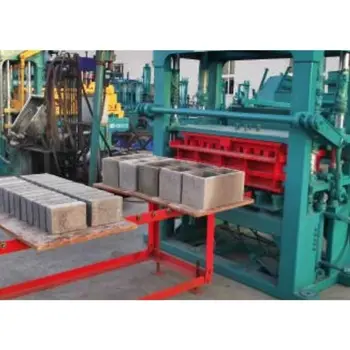 Полностью автоматическая машина для изготовления пустотелых бетонных блоков, машина для производства тротуарного цемента, кирпича QT4-25 в Южной Африке