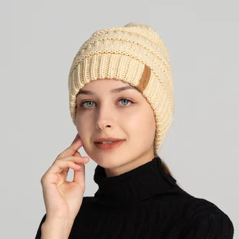 Женская зимняя теплая шапка Модная вязаная шапочка Lady 2022 Весна Осень Модные шапки S7588